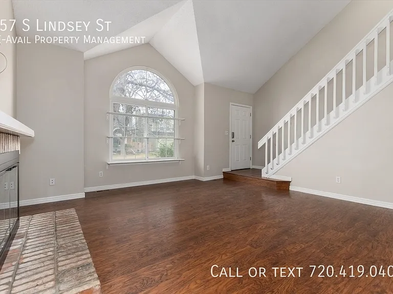 157 S Lindsey St — Photo 13