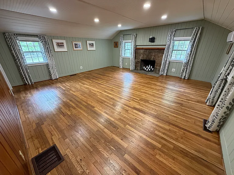 121 Flanders Ave — Photo 13