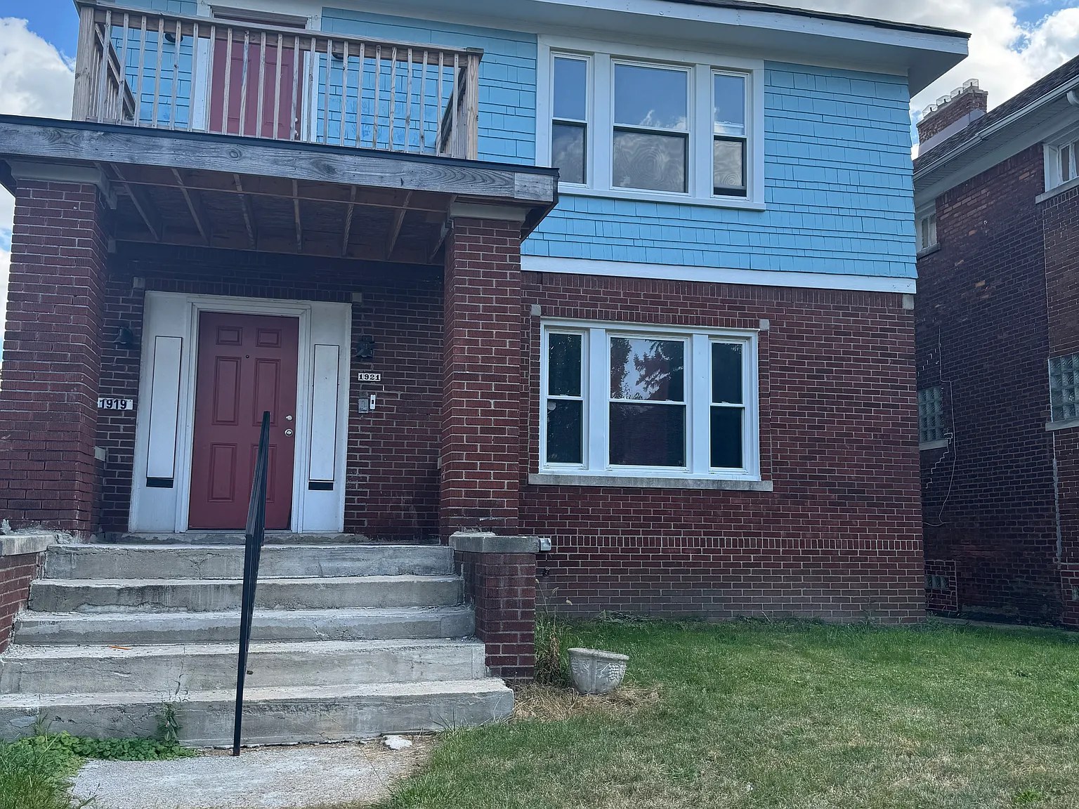 2 bed, $1,170 — Photo 1
