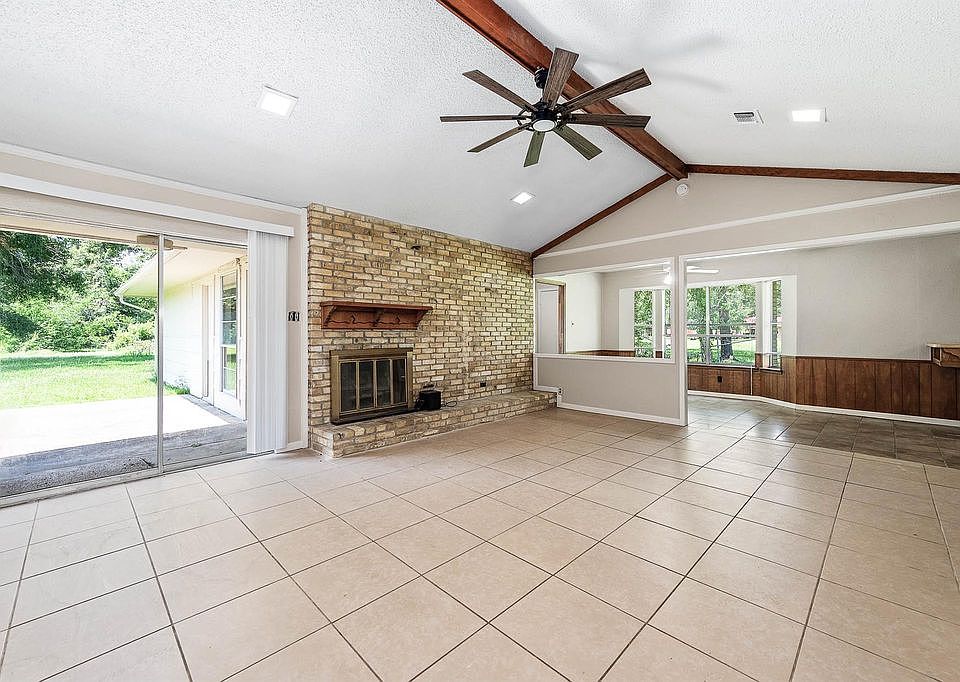 20706 Youpon Ln, Porter, TX 77365 | Zillow