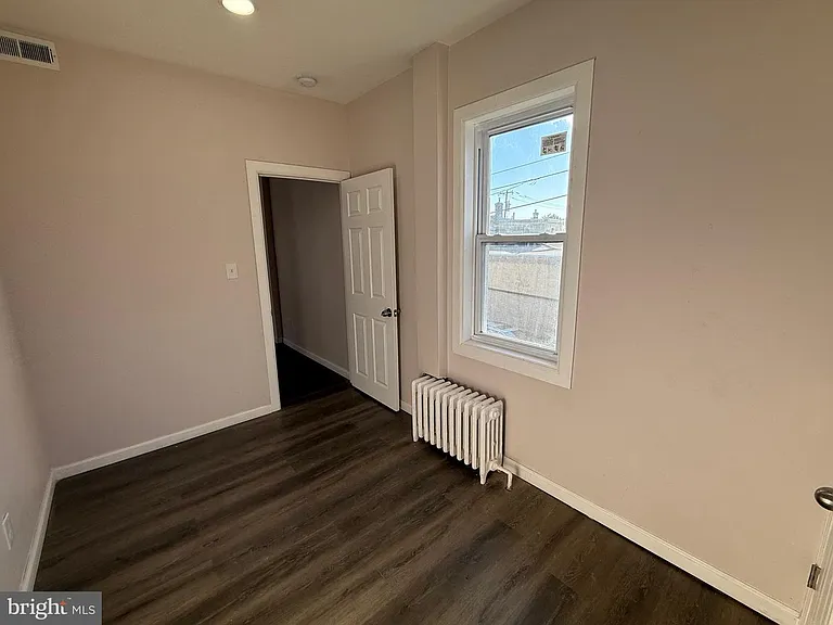 2537 E Auburn St #2 — Photo 9