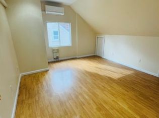 2515 169th St #2ND, Flushing, NY 11358