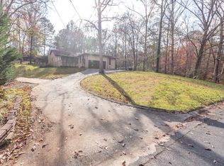 4155 Meadowbrook Dr, Macon, GA 31204