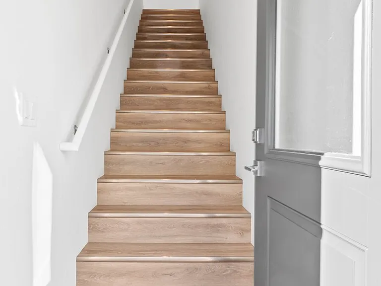 421 Creekside Way #B — Photo 4