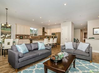 1810 W El Norte Pkwy, Escondido, CA 92026