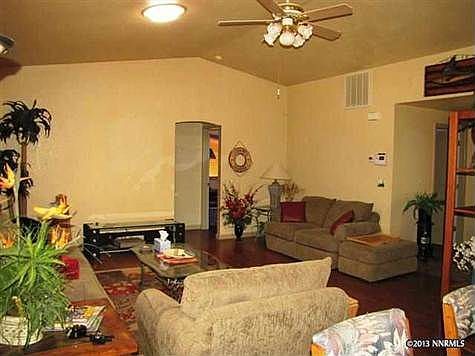 2nd image of 511 Sugarloaf Dr