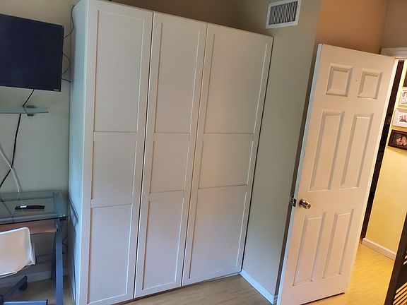 Entry into Bedroom