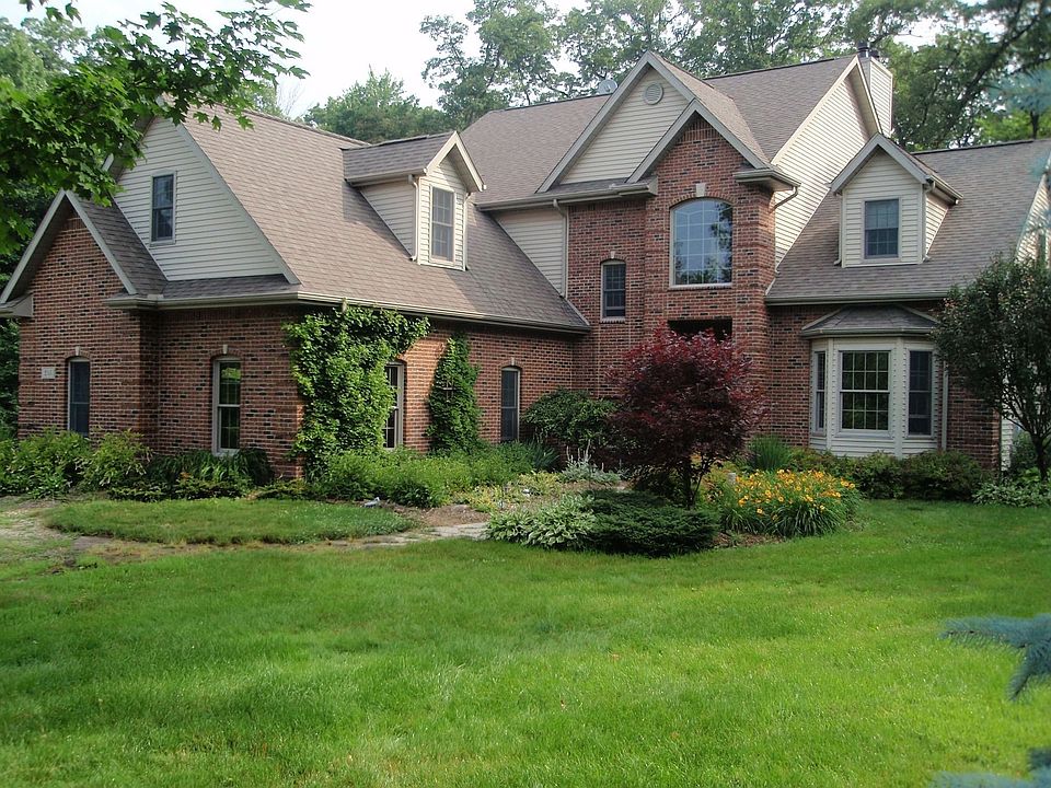255 Lancelot Lane