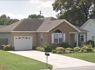 2203 Audley Bolton Dr, Searcy, AR 72143