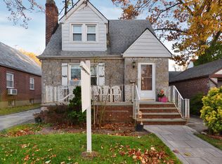 179-16 80th Rd, Jamaica, NY 11432