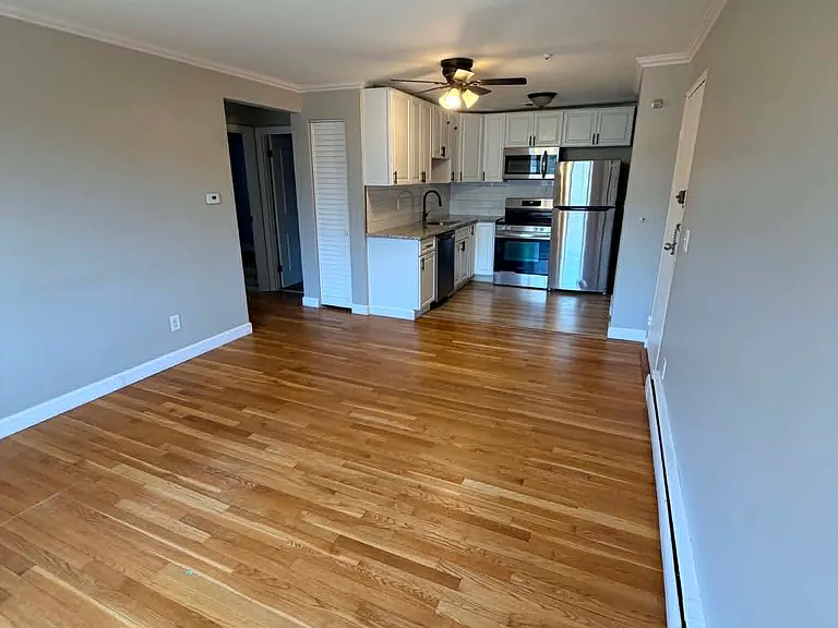 38 Carey Ave #7 — Photo 3