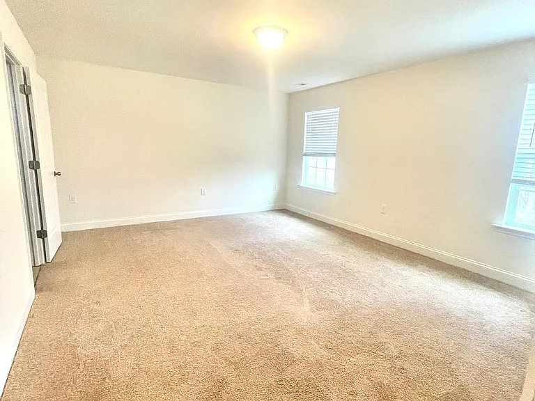 111 Sirius St — Photo 12
