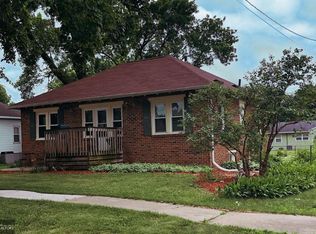 603 Dale Dr, Iowa Falls, IA 50126