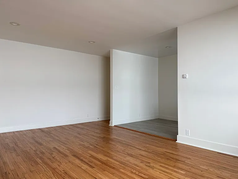 120 S Oxford Ave #8 — Photo 7