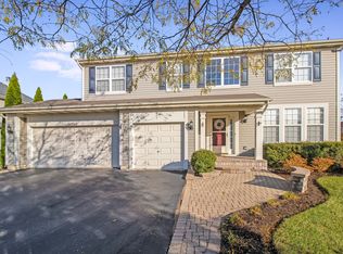 34360 N Stonebridge Ln, Grayslake, IL 60030