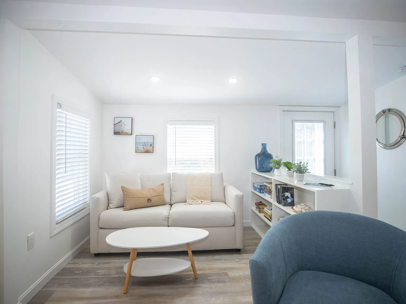 2 bed, 790 sqft, $2,900 — Photo 2