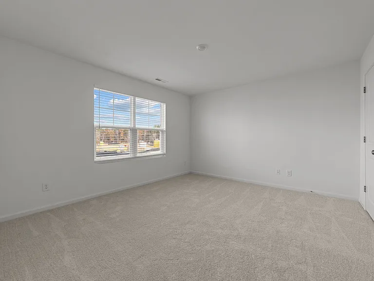 825 Basswood Glen Trl — Photo 23