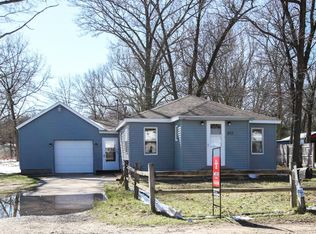893 Chatterson Rd, Muskegon, MI 49442