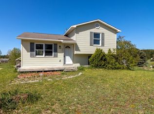 2049 E Sparling Rd, Kingsley, MI 49649