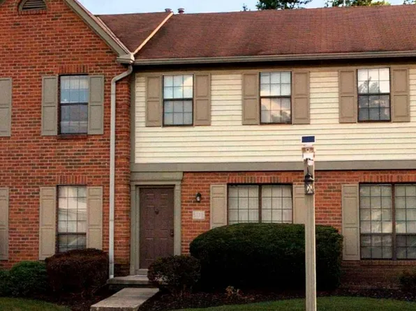 5233 Brandy Oaks Ln, Columbus, OH 43220