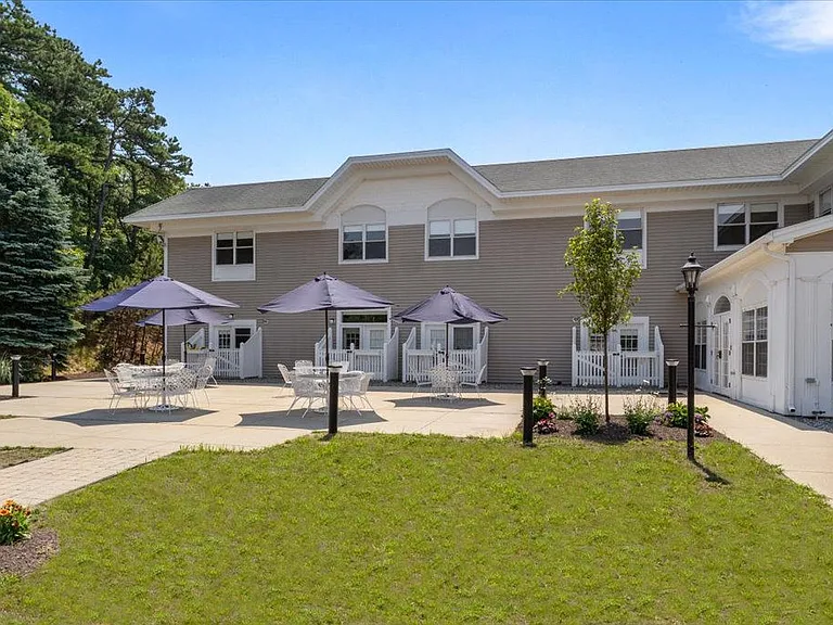 Serenity Apartments at Brewster — Photo 18