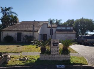 5034 Colombia Dr, Pasadena, TX 77505