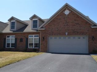 1625 Revere Dr, Mechanicsburg, PA 17050