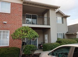 681 Spring Valley Dr, Lewis Center, OH 43035