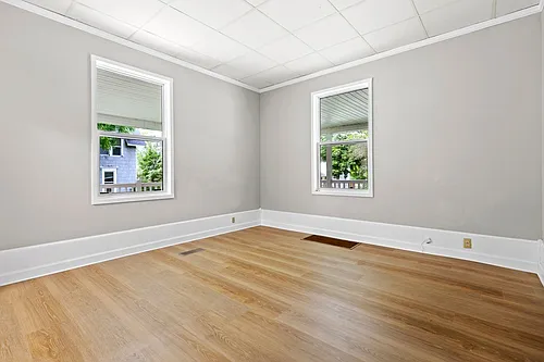 322 S Stewart Ave #4 Photo 1