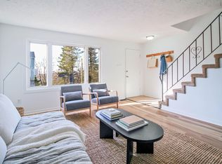 36 Regal Rd, Dartmouth, NS B2W4H6