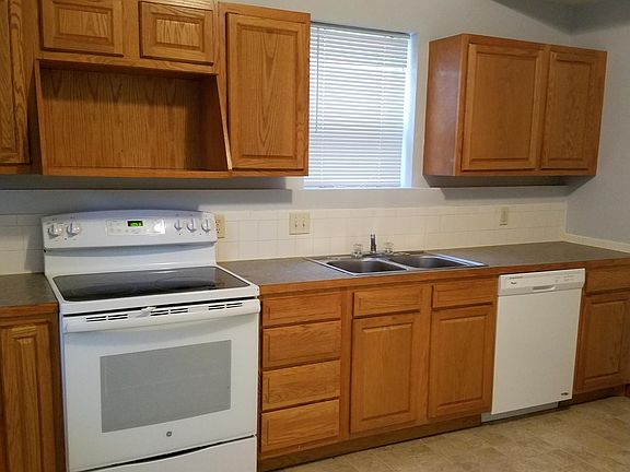 2nd image of 3025 9th Ave #A