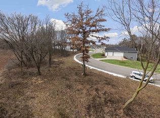 Largo Ridge Ct #3, Green Bay, WI 54311