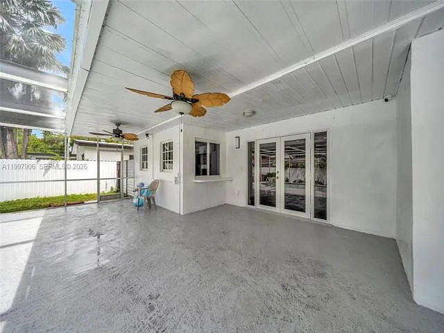 15010 NE 7th Ave — Photo 15