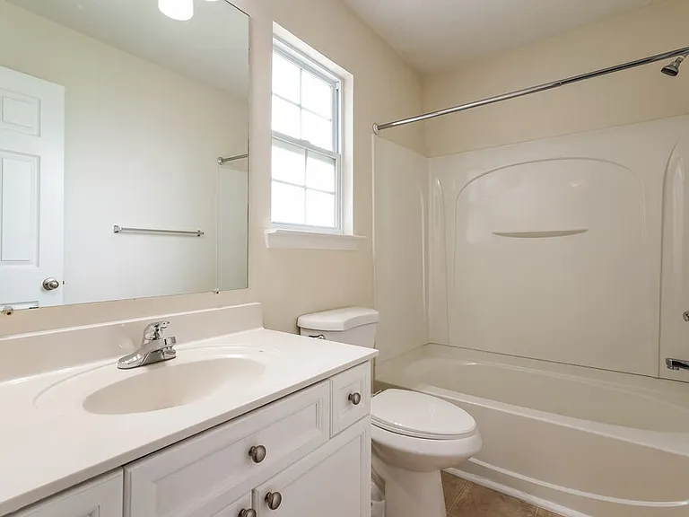 7212 Legacy Dr — Photo 16