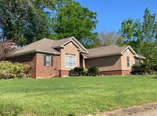 2780 Oakridge West Dr, Mobile, AL 36608