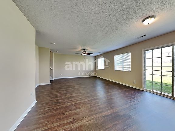 5th image of 819 Caledon Dr