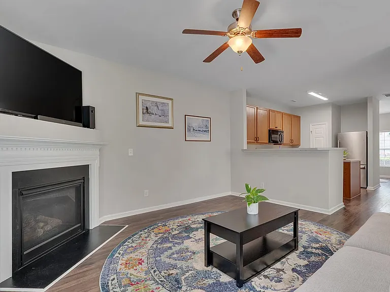 3114 Courtney Creek Blvd — Photo 15