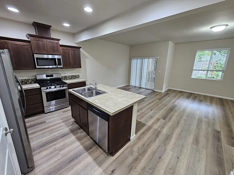 5743 Karen Lynn Loop S — Photo 1