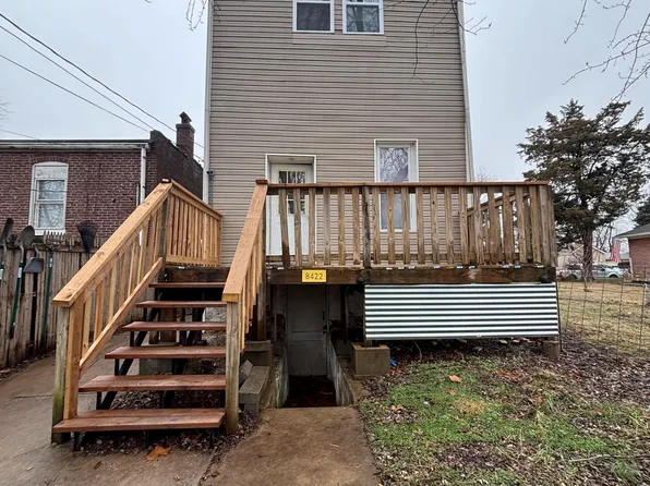 8422 Michigan Ave, Saint Louis, MO 63111