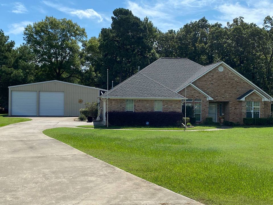 1st image of 37 Beaver Lake Dr #8