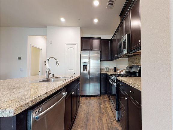 5th image of 23940 Calle Del Sol Dr