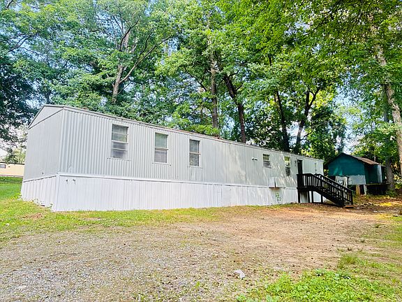 2nd image of 143 Bluebird Ln #A