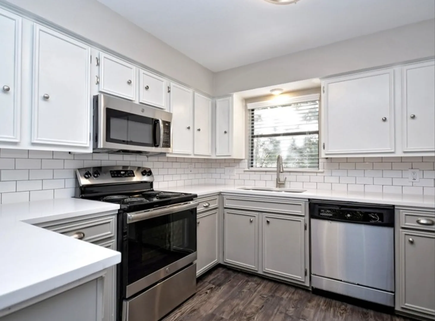 Hill Forest Condominiums — Photo 3