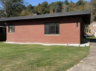 2055 Donald Ave, Huntington, WV 25701