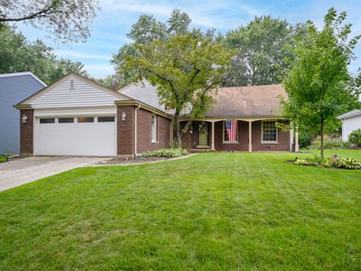 345 Green Valley Dr, Naperville, IL, 60540