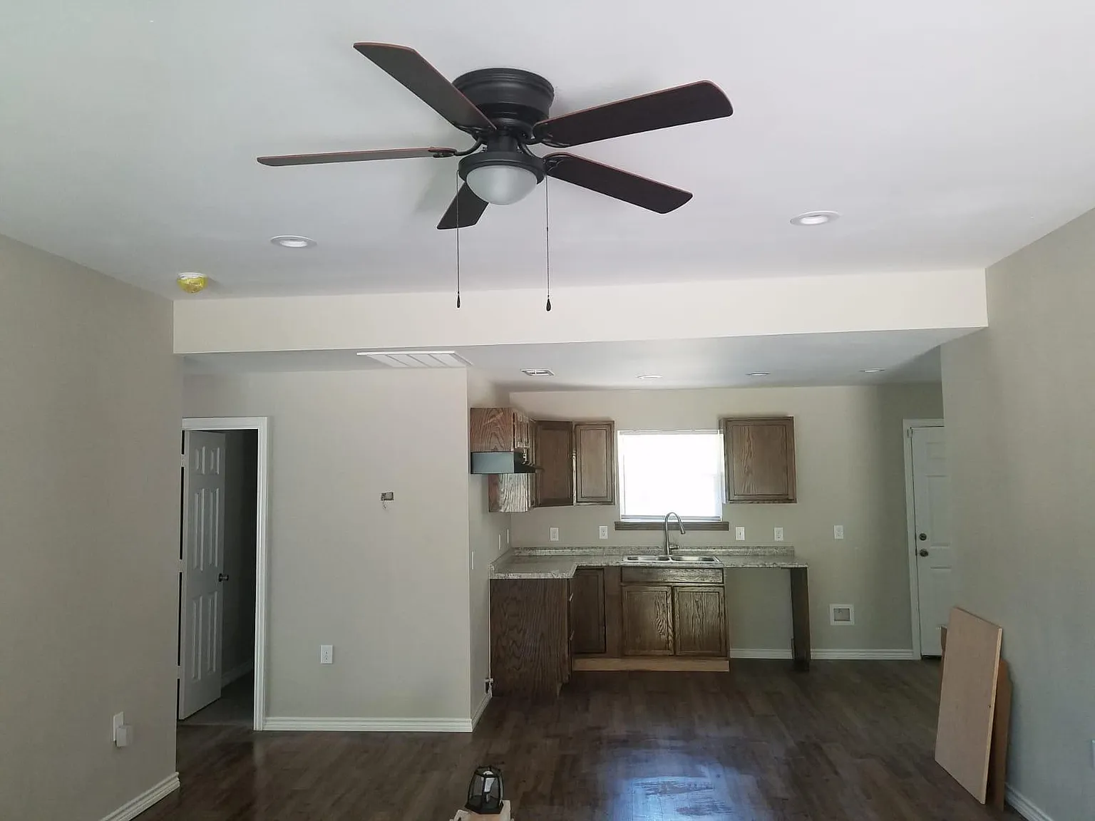 4 bed, 1230 sqft, $1,800 — Photo 3