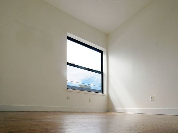 5th image of 65 S 11th St #5K