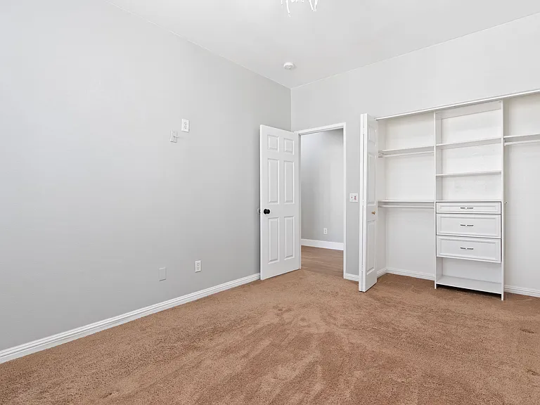 5909 Viking Way — Photo 15