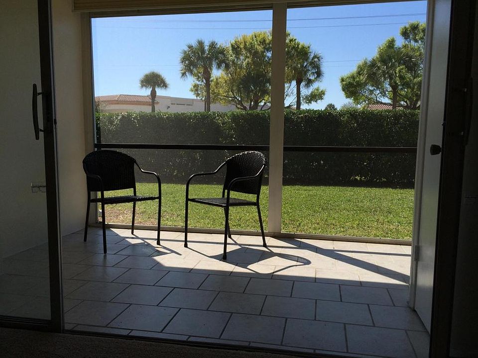 1st image of 3111 Gardens East Dr APT 9