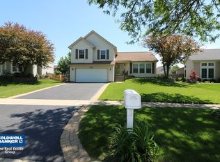 1683 Warrington Ln, Crystal Lake, IL 60014